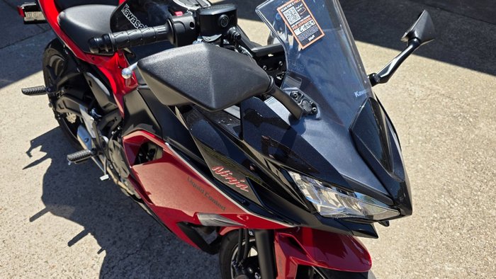 2023 Kawasaki NINJA 650 RED