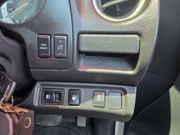 2019 Nissan Navara SL