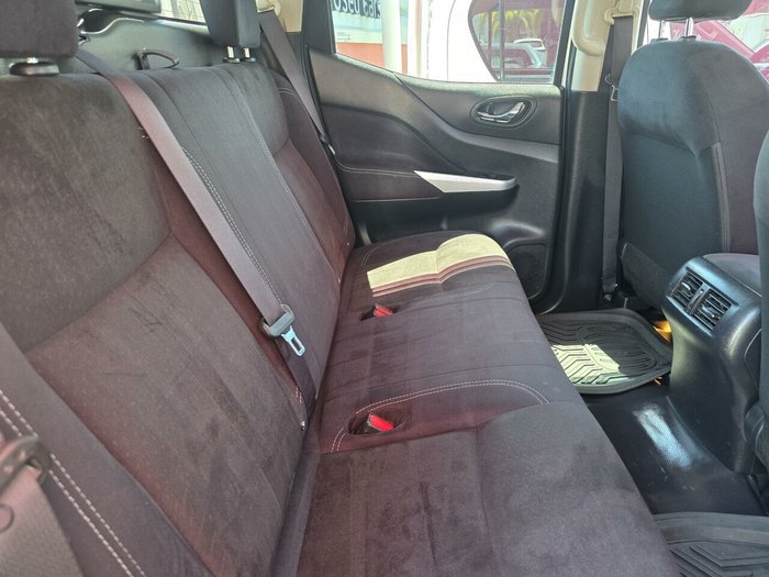 2019 Nissan Navara SL