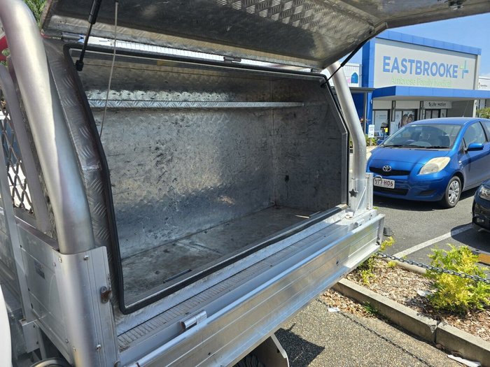 2019 Nissan Navara SL