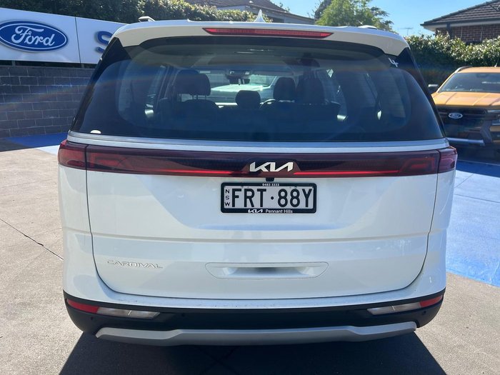 2022 Kia Carnival S