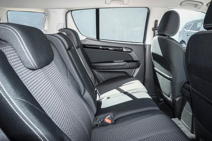 2020 Isuzu MU-X LS-U