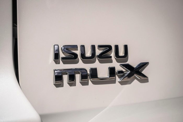 2020 Isuzu MU-X LS-U