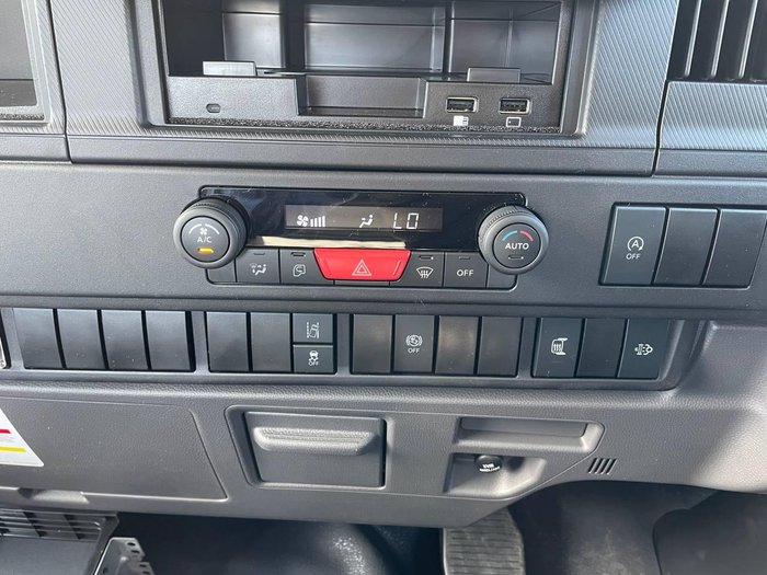 2025 Isuzu F Series FRR 110-240 AM R52