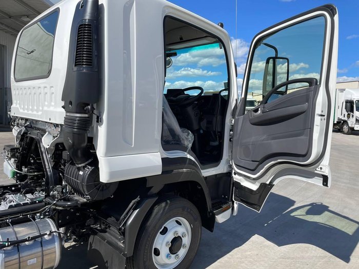 2025 Isuzu F Series FRR 110-240 AM R52