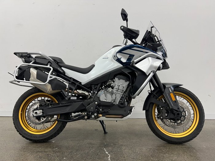 CF Moto 800CC MT Explore