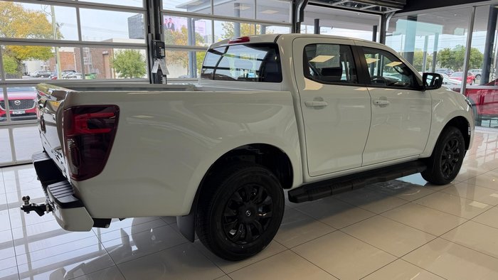 2025 Mazda BT-50 XT