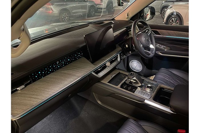 2025 GWM Tank 500 Ultra Hi4-T PHEV