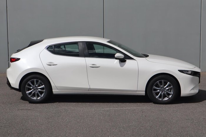 2025 Mazda 3 G20 Pure