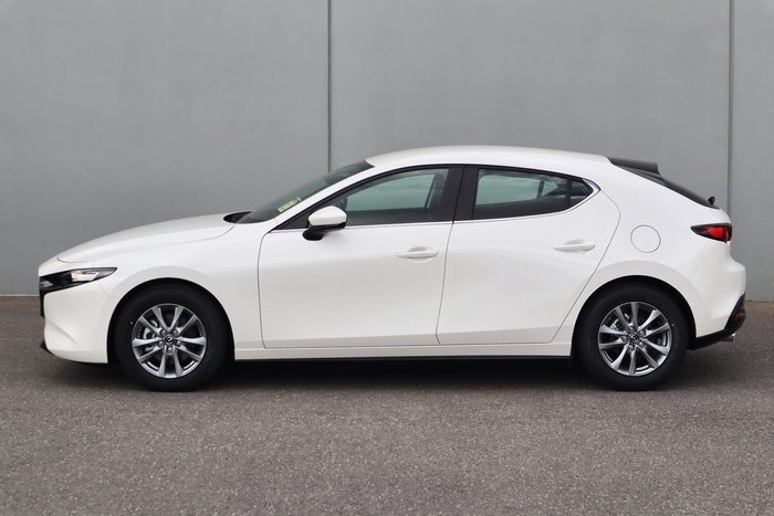 2025 Mazda 3 G20 Pure