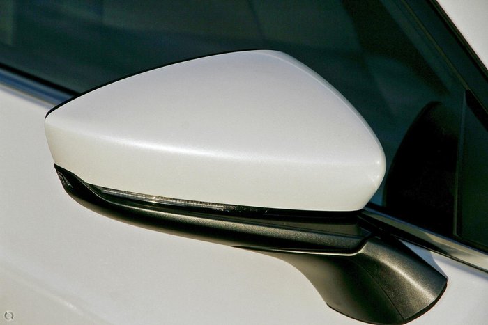 2025 Mazda 3 G20 Pure