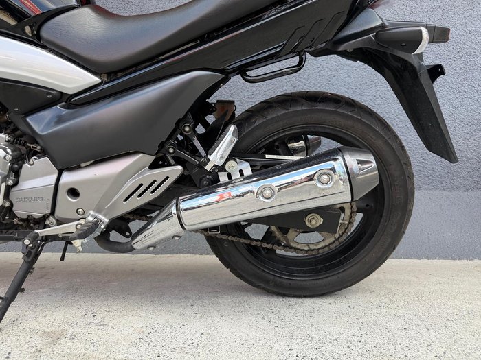 2012 Suzuki Inazuma 250 (GW250) Inazuma Black