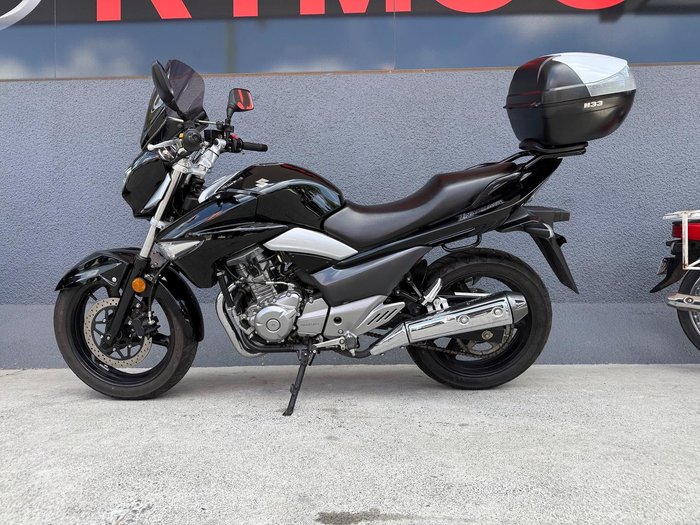 2012 Suzuki Inazuma 250 (GW250) Inazuma Black