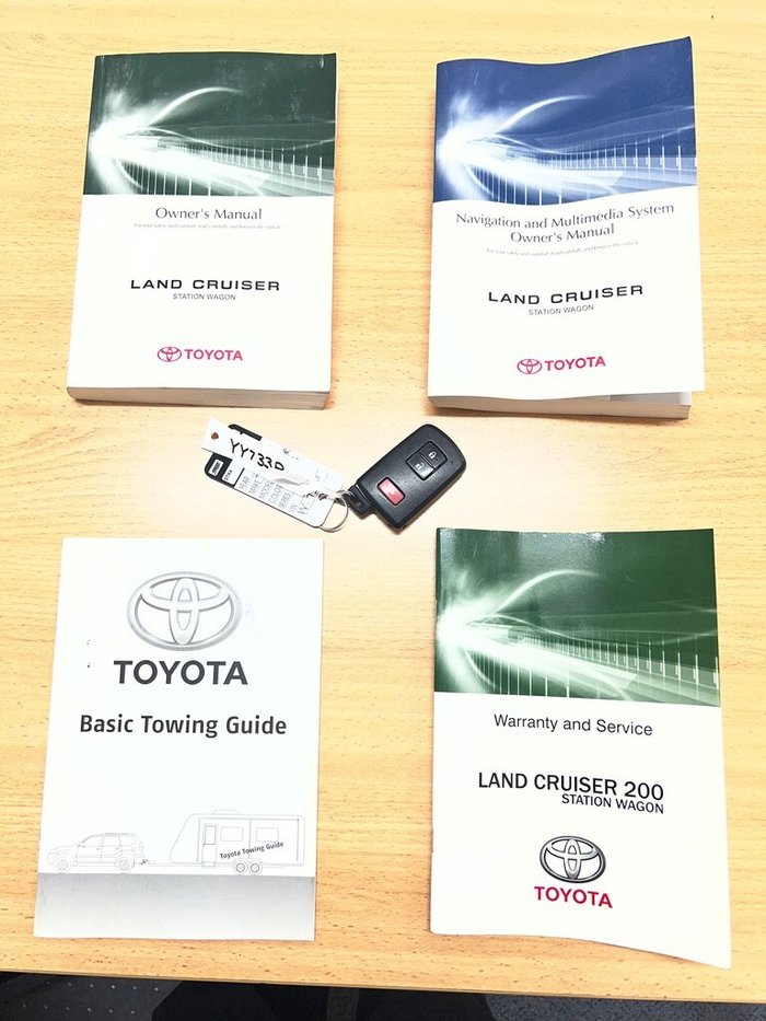 2016 Toyota Landcruiser VX