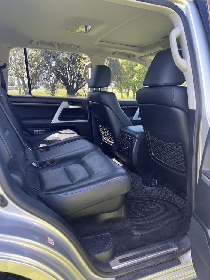 2016 Toyota Landcruiser VX