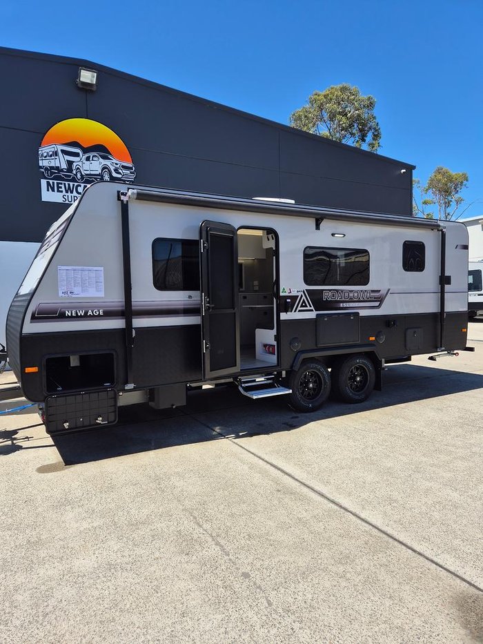 2025 New Age Caravans Road Owl Ro21be Escape My25.5 Family Bunk Van