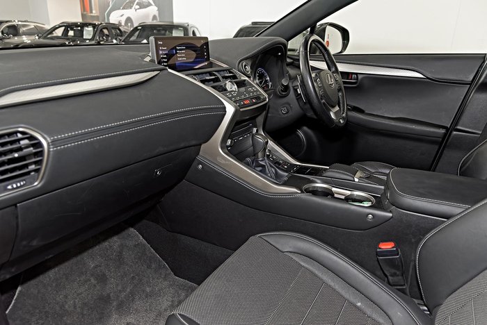 2018 Lexus NX 300h F Sport