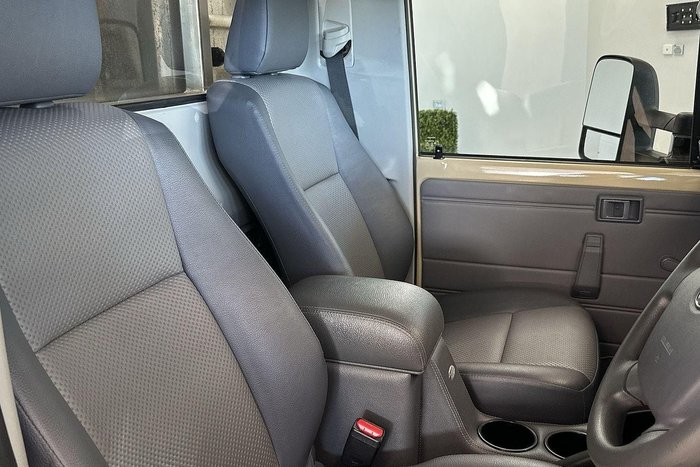 2019 Toyota Landcruiser Workmate