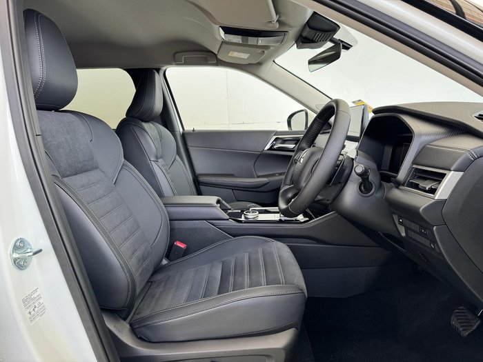 2025 Mitsubishi Outlander Aspire