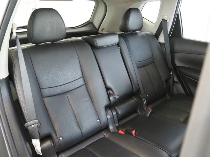 2020 Nissan X-TRAIL ST-L