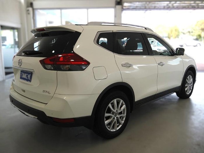 2020 Nissan X-TRAIL ST-L