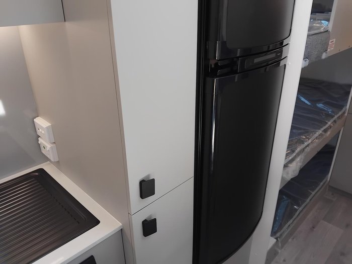 2025 New Age Caravans Road Owl Escape 21Ft Bunk Ensuite Ro19be Full Composite