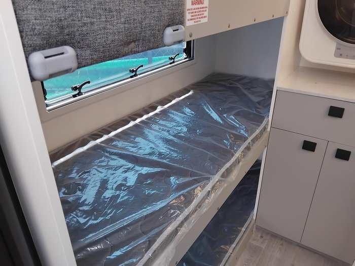 2025 New Age Caravans Road Owl Escape 21Ft Bunk Ensuite Ro19be Full Composite