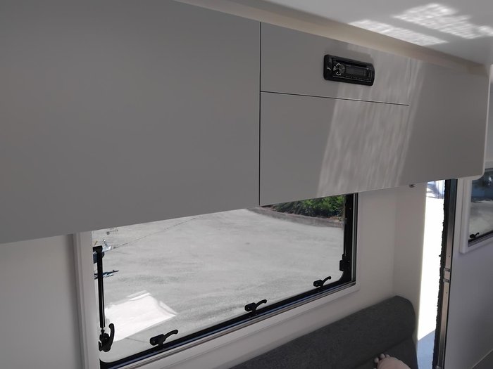 2025 New Age Caravans Road Owl Escape 21Ft Bunk Ensuite Ro21be Full Composite