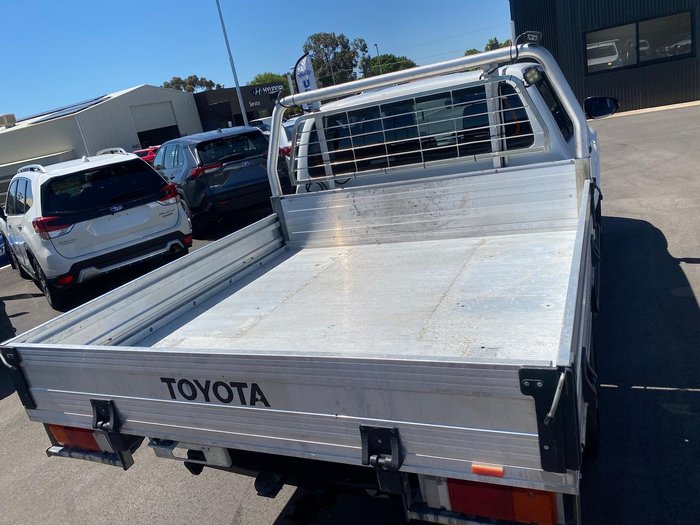 2019 Toyota Hilux SR