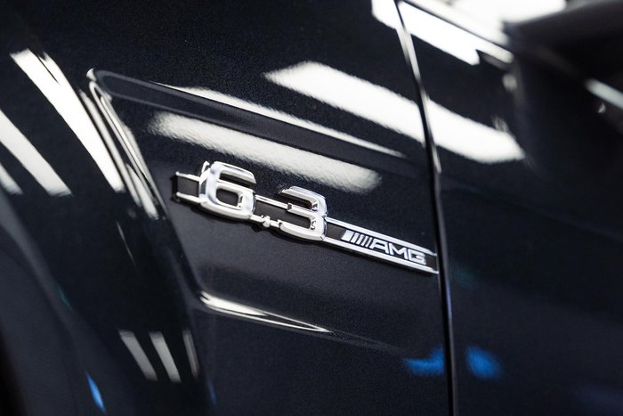 2011 Mercedes-Benz C-Class C63 AMG W204 MY11 Magnetite black