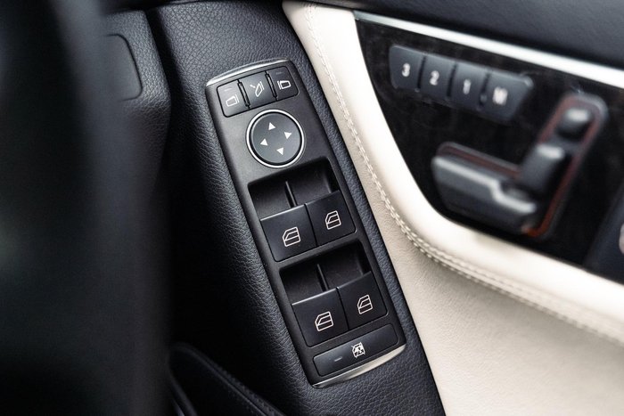 2011 Mercedes-Benz C-Class C63 AMG W204 MY11 Magnetite black