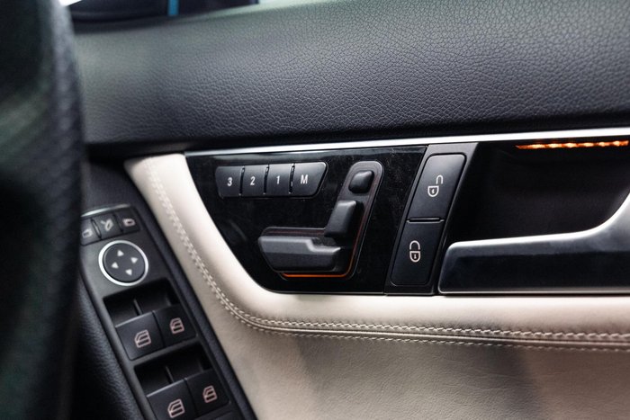 2011 Mercedes-Benz C-Class C63 AMG W204 MY11 Magnetite black