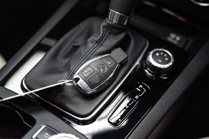 2011 Mercedes-Benz C-Class C63 AMG W204 MY11 Magnetite black