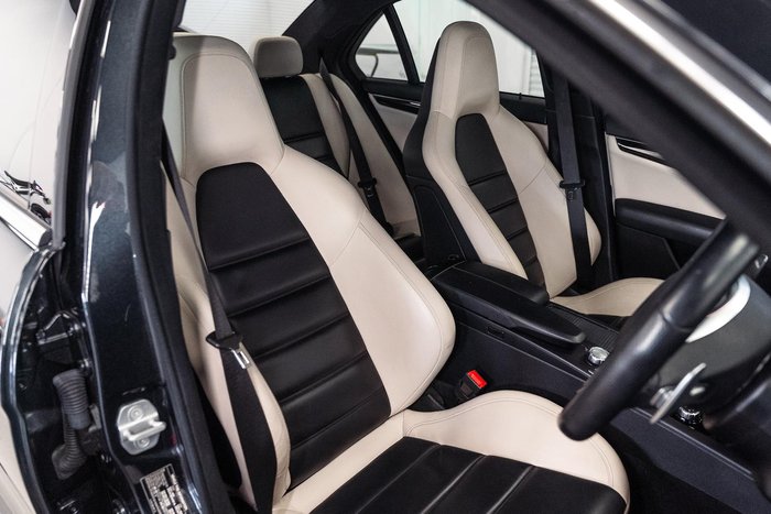 2011 Mercedes-Benz C-Class C63 AMG W204 MY11 Magnetite black