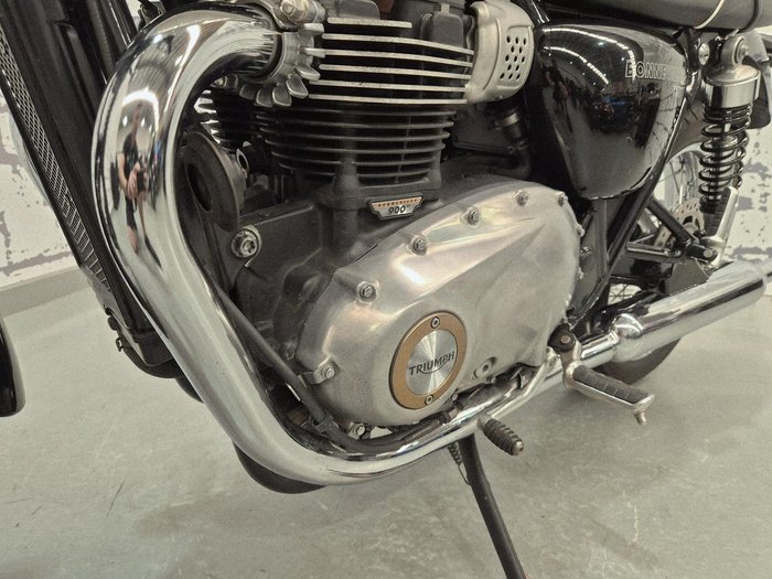 2017 Triumph Bonneville T100 (900cc) Bonneville Blue