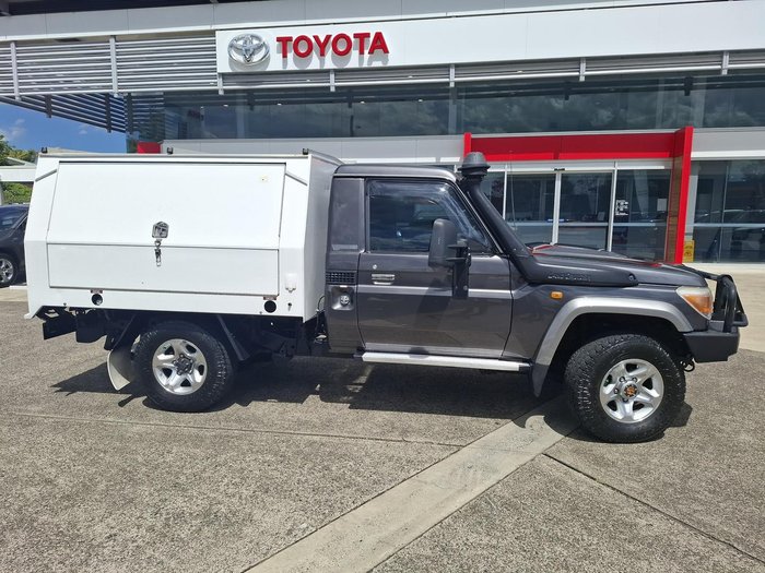 2012 Toyota Landcruiser GXL
