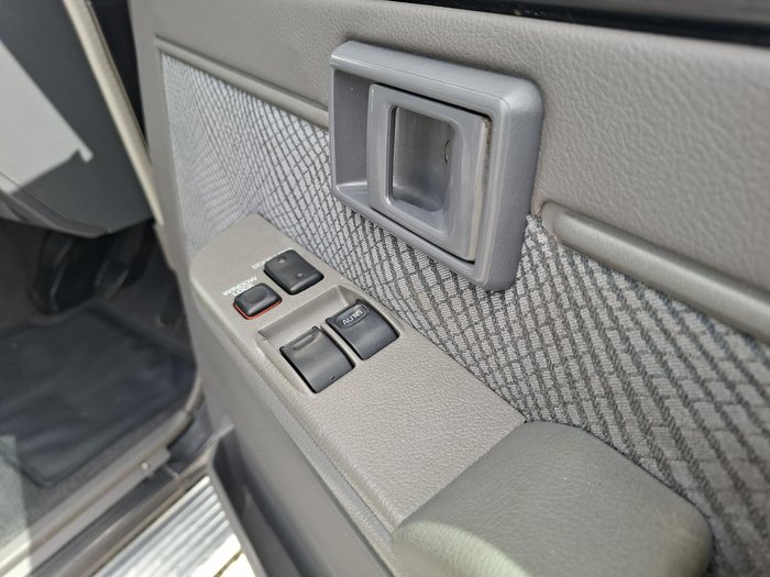 2012 Toyota Landcruiser GXL