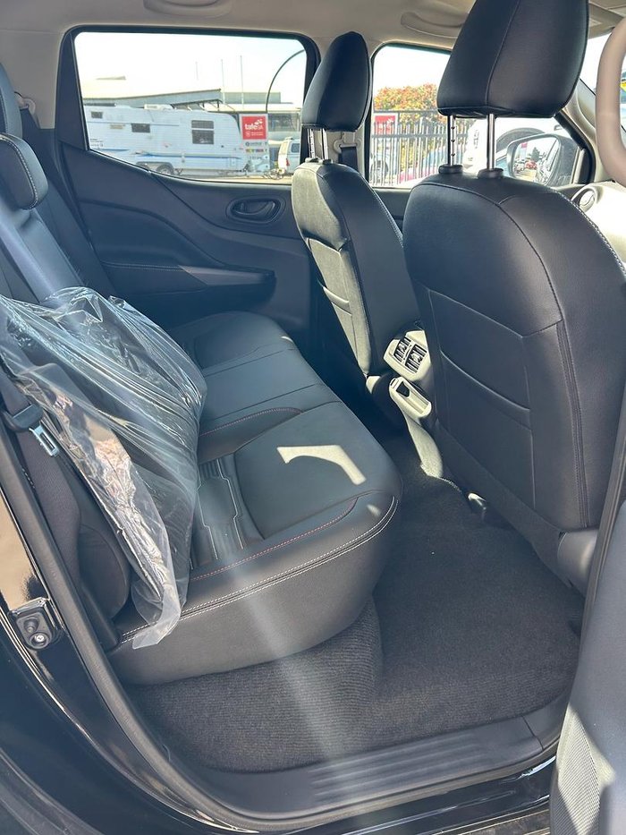 2024 Nissan Navara PRO-4X Warrior D23 MY24 4X4 Dual Range Black Star