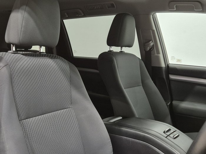 2019 Toyota Kluger GX