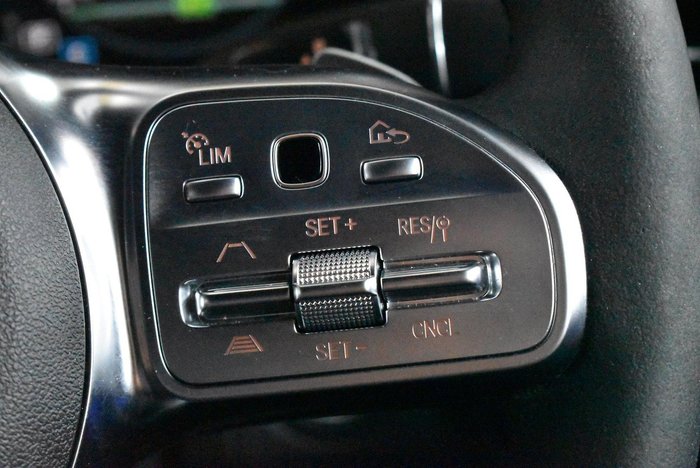 2022 Mercedes-Benz GLC-Class GLC300