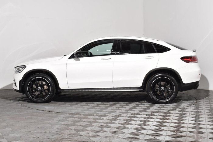 2022 Mercedes-Benz GLC-Class GLC300