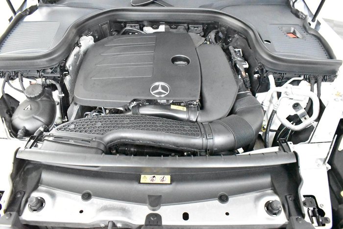 2022 Mercedes-Benz GLC-Class GLC300