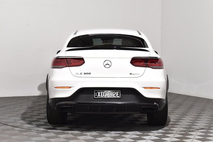 2022 Mercedes-Benz GLC-Class GLC300