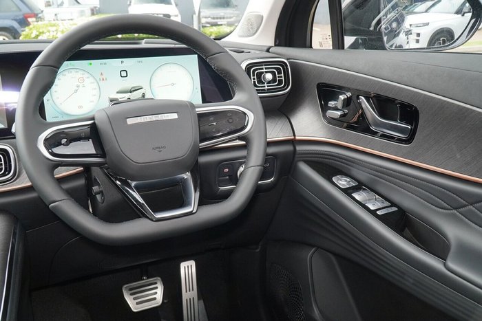 2025 Jaecoo J8 Track