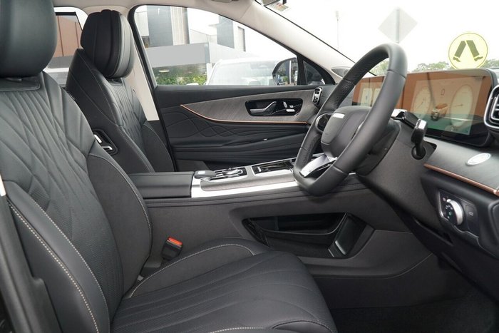 2025 Jaecoo J8 Track