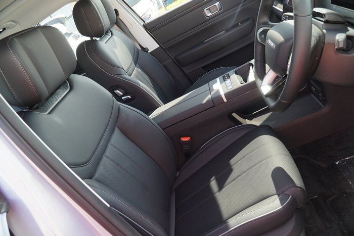 2025 Jaecoo J7 SHS Summit