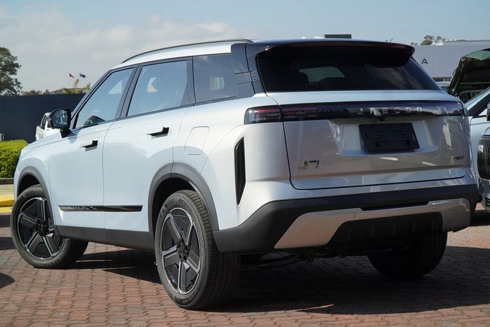 2025 Jaecoo J7 SHS Summit