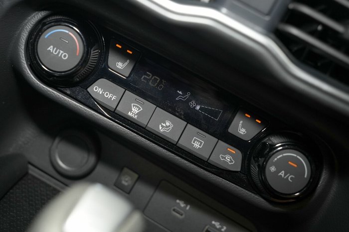 2024 Nissan JUKE ST-L