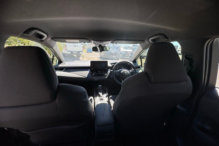 2020 Toyota Corolla SX Hybrid ZWE211R Frosted White