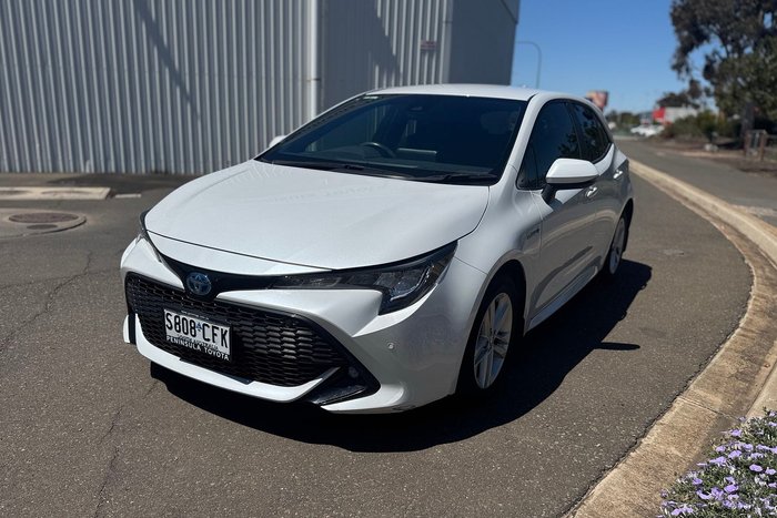 2020 Toyota Corolla SX Hybrid ZWE211R Frosted White